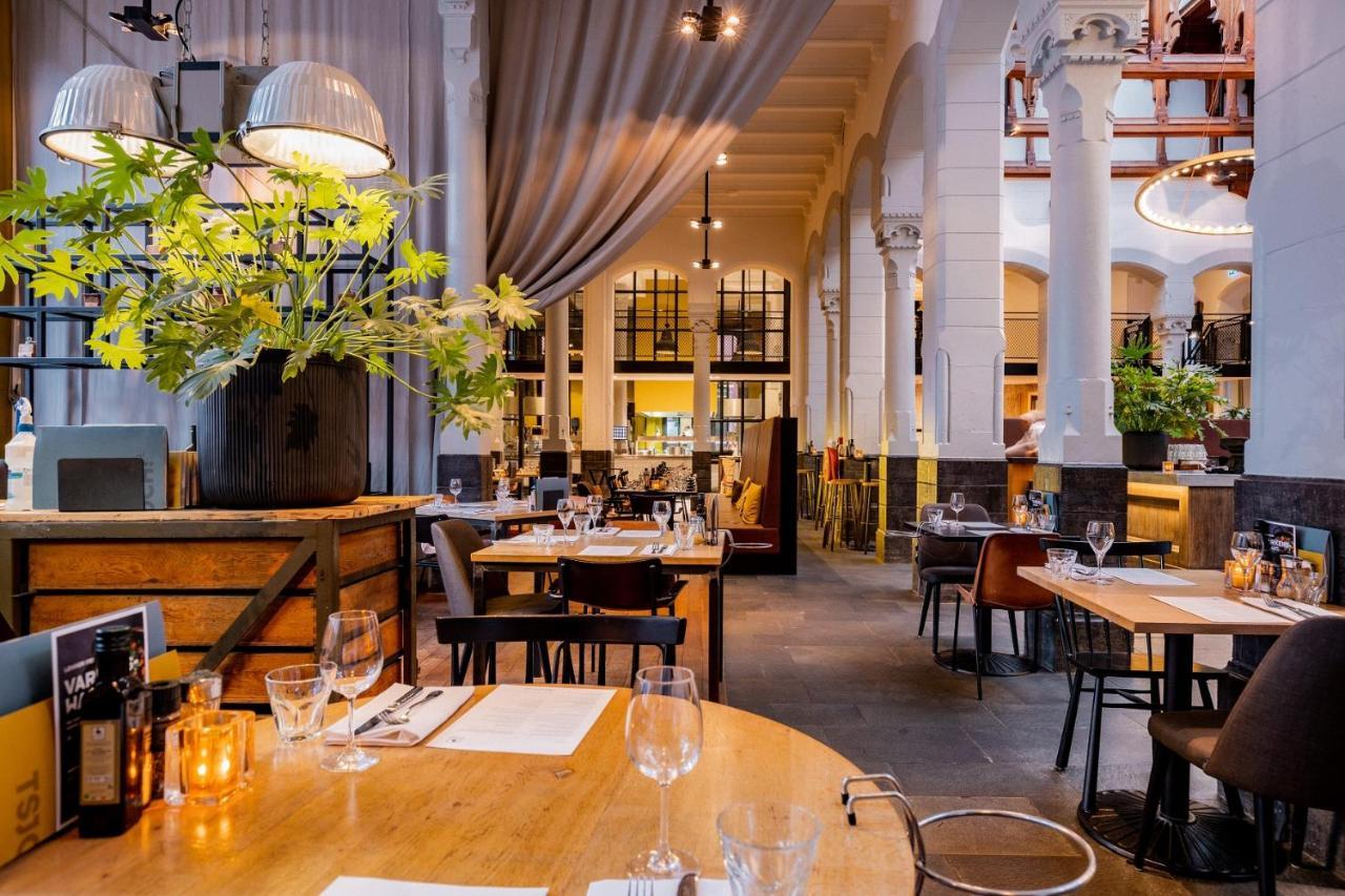 Post-Plaza Hotel & Grand Cafe Леэварден Экстерьер фото